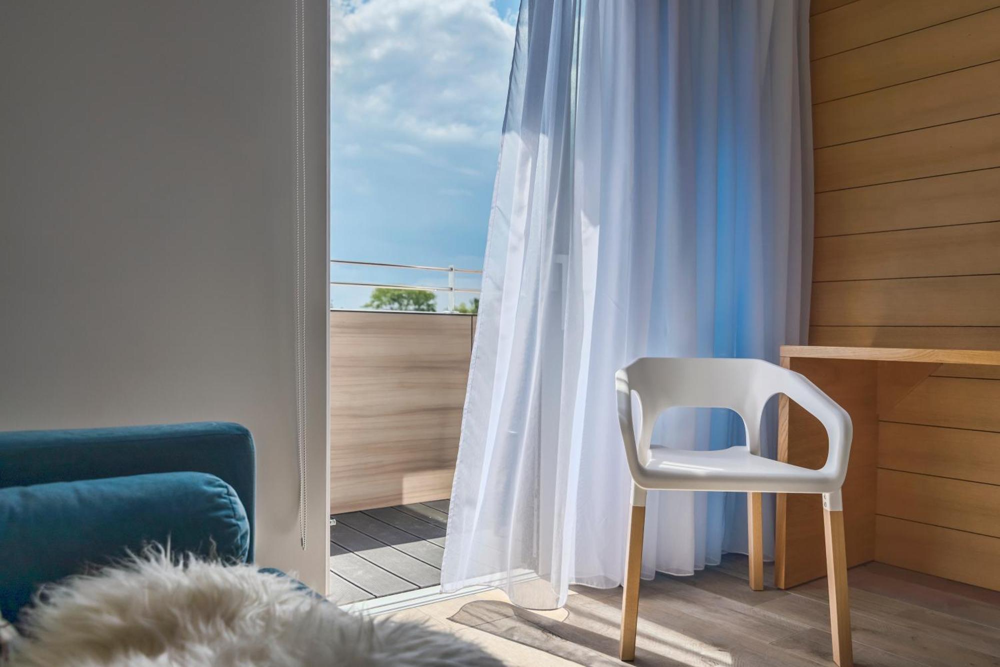 Zoria Apartment ยาสตาร์เนีย ภายนอก รูปภาพ